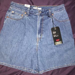 Levi's Premium Ribcage Shorts 30